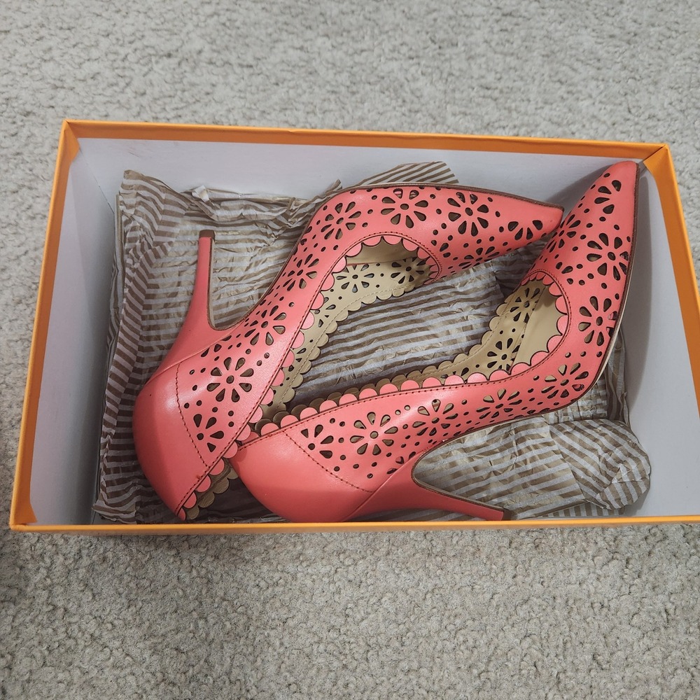 Kate Spade Lana Geranium Pink Leather Laser Cut Floral Scalloped Pumps Heels 7M
